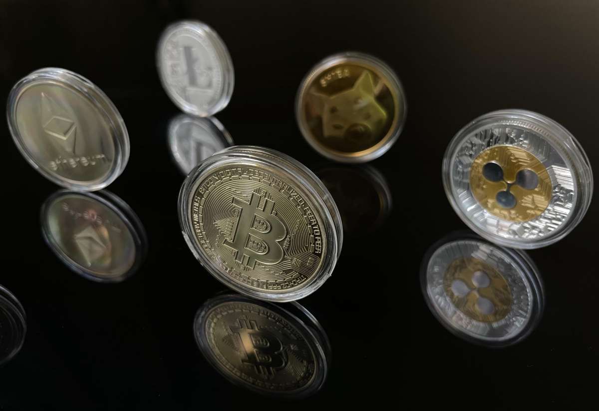 finfeng_Harga Bitcoin Jeblok