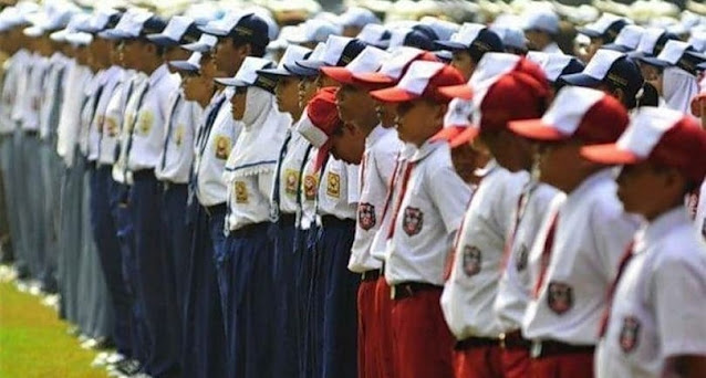 finfeng_MK Putuskan Gratis SD Dan SMP Negeri dan Swasta